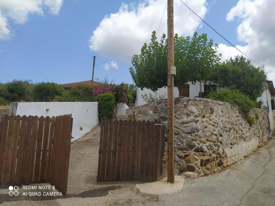 Afrodite'S House-Restaurated Oil Factory Agia  Екстер'єр фото